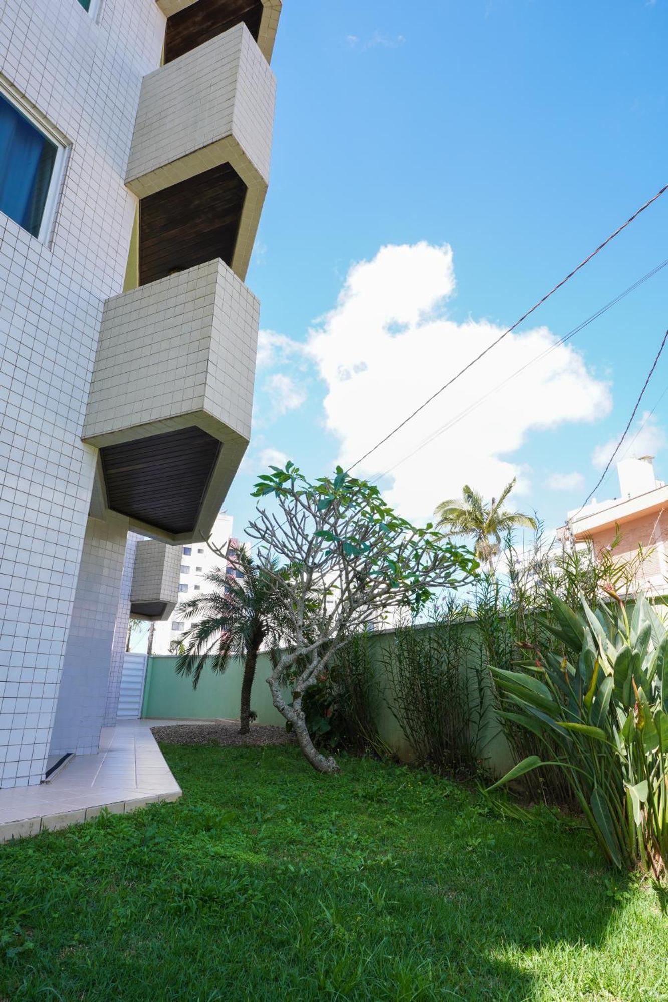 Apartamento Na Praia - Canto Da Sereia Piçarras Exterior foto